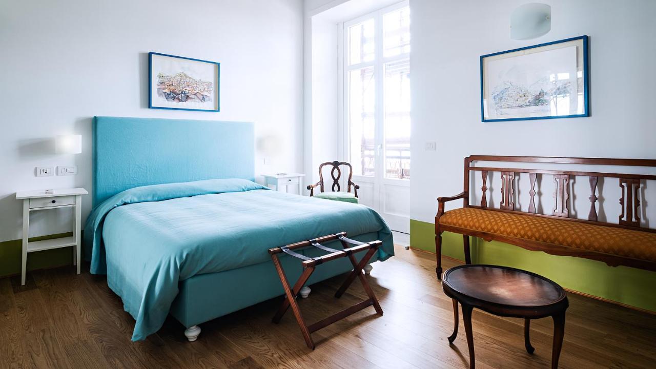 Donna Giulia, Luxury House Hotel Salerno Buitenkant foto