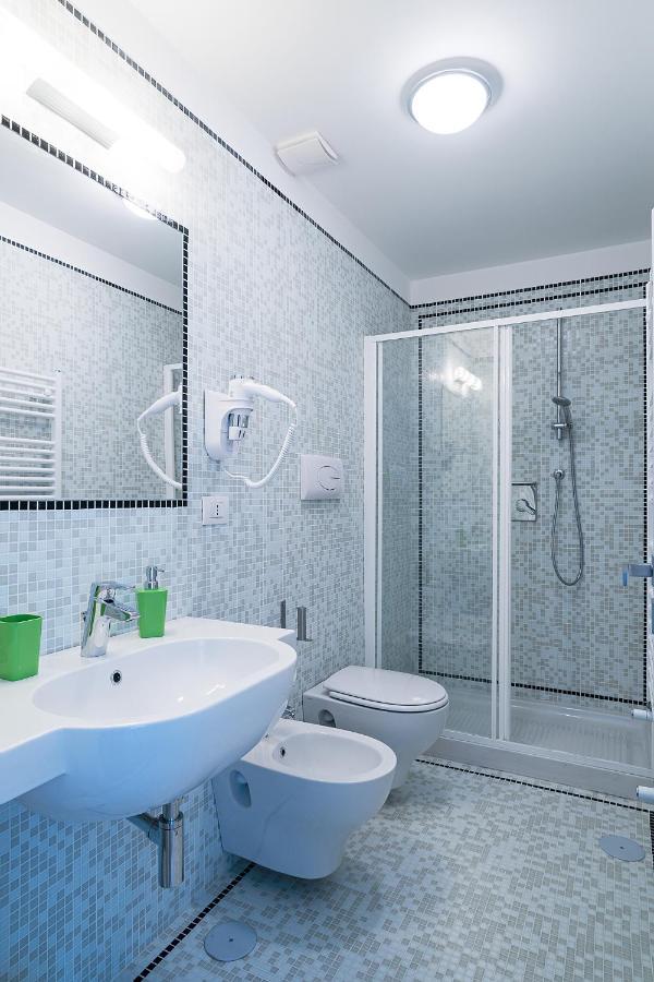 Donna Giulia, Luxury House Hotel Salerno Buitenkant foto