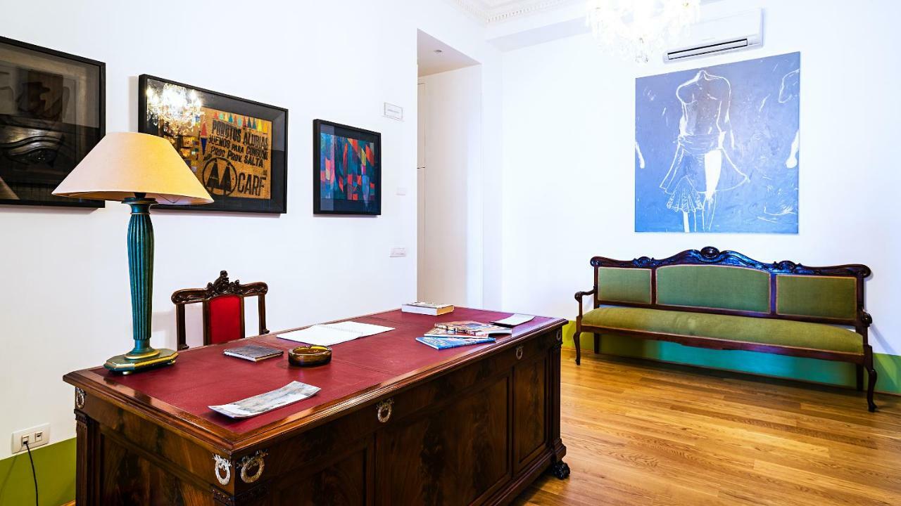 Donna Giulia, Luxury House Hotel Salerno Buitenkant foto