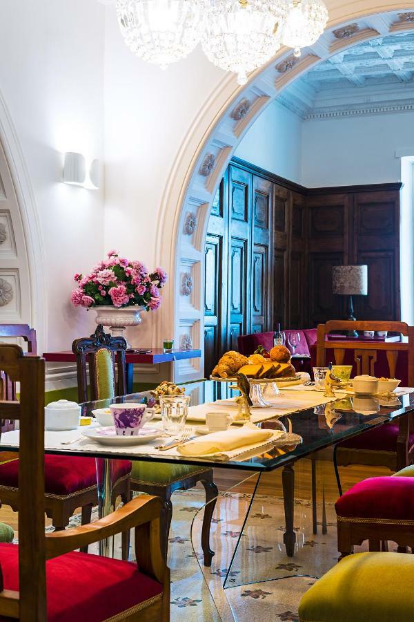 Donna Giulia, Luxury House Hotel Salerno Buitenkant foto